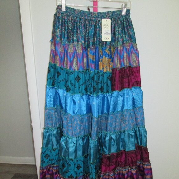๐บ Wevez Tribal Patchwork Skirt โ Blue, Maroon and Gold ๐บ - Picture 2 of 6